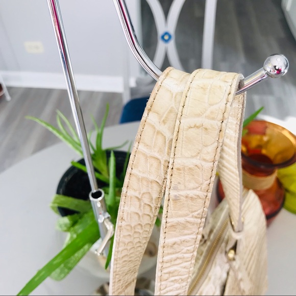 ❌SOLD❌ BRAHMIN Medium Camille Tote - Picture 7 of 16